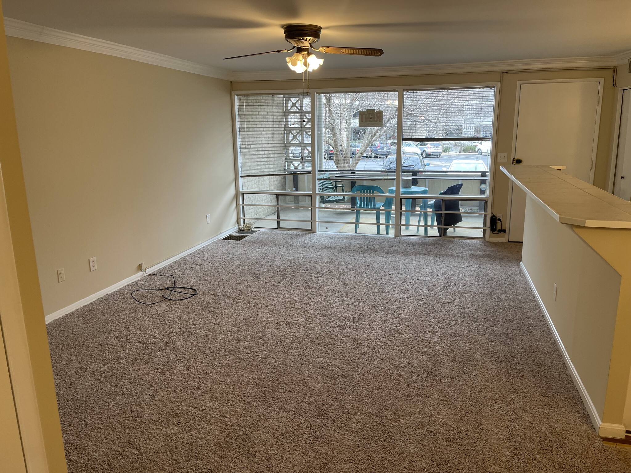 Building Photo - 7531 Spring Lake Dr