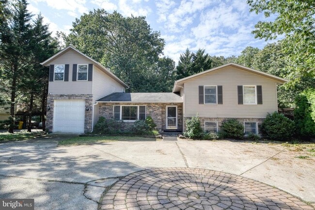 Building Photo - 800 Baltimore Annapolis Blvd