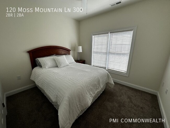 Building Photo - 120 Moss Mountain Ln