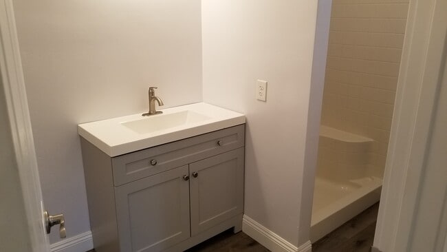 Building Photo - 1259 Taylor Ln