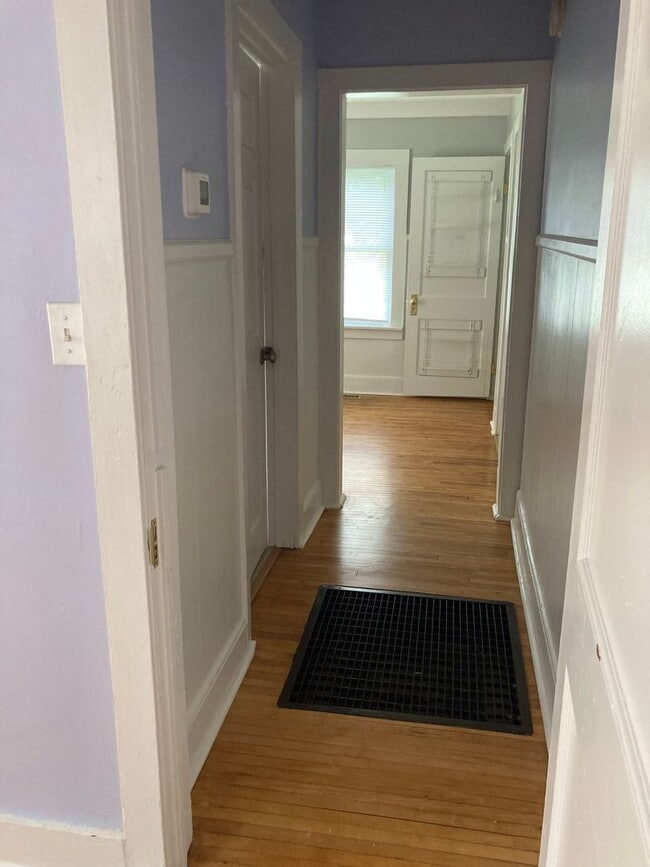 Building Photo - Rental Amount REDUCED!