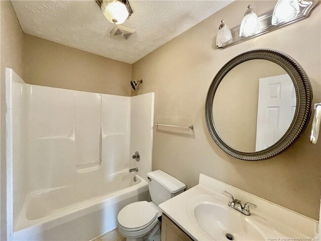 Building Photo - 103 Peregrine Pl