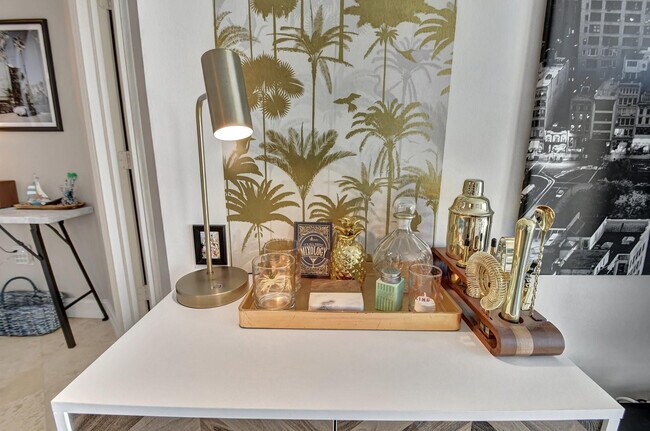 Building Photo - 99 SE Mizner Blvd