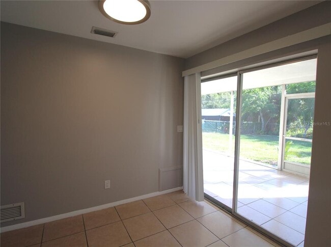 Building Photo - 474 Briarwood Rd