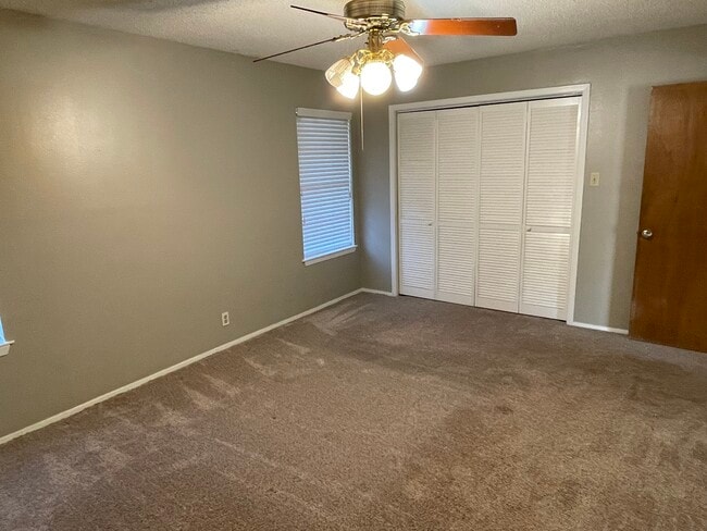 Building Photo - 4601 Meadow Creek Trail