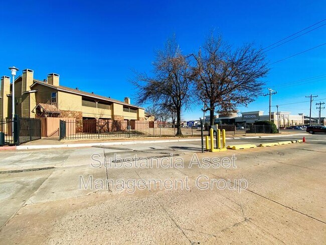 Building Photo - 14443 N Pennsylvania Ave