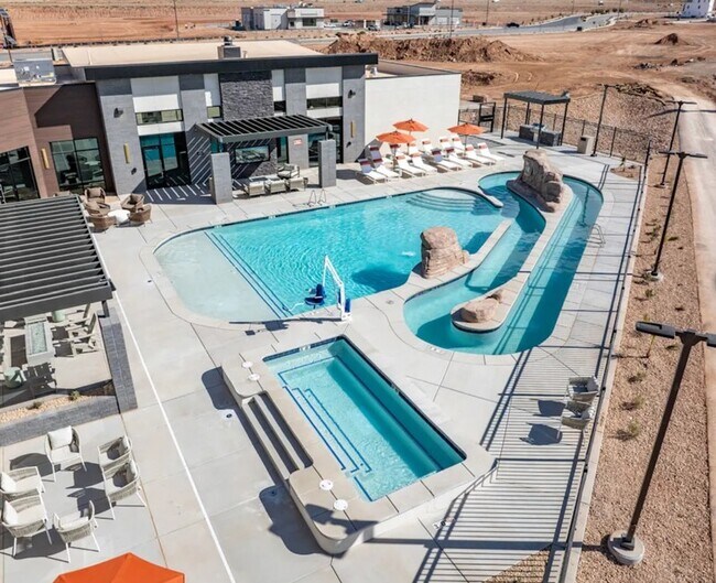 Building Photo - 5088 S Desert Color Pkwy
