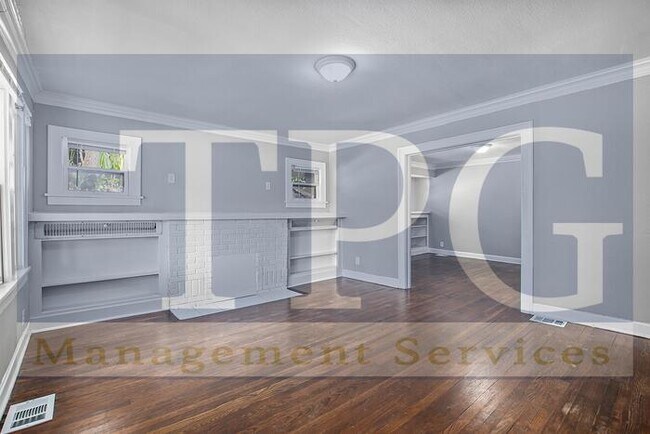 Building Photo - 1825 E 67th St