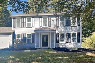 Building Photo - 2831 Olde Post Rd SE