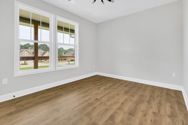 Building Photo - 117 Carshalton Dr