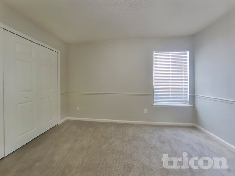 Building Photo - 1363 Spanish Needle Ct