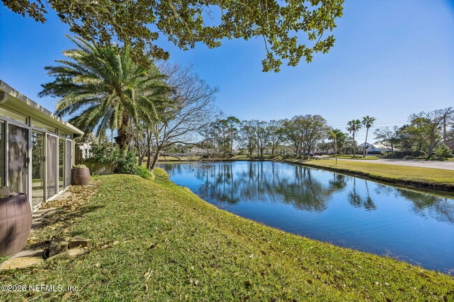 Building Photo - 3447 Heron Dr N