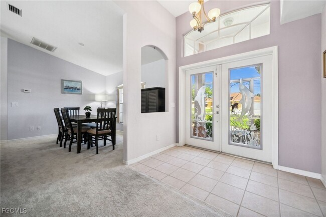 Building Photo - 210 SW 37th Terrace