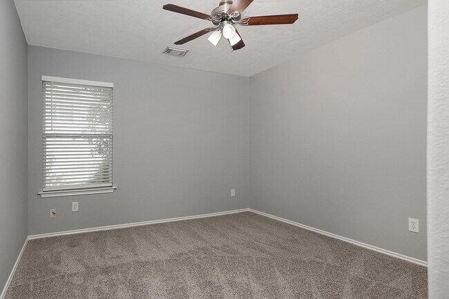 Building Photo - 139 S Vesper Bend Cir