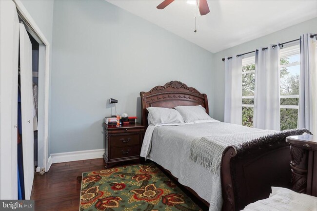 Building Photo - 459 Virginia Ave