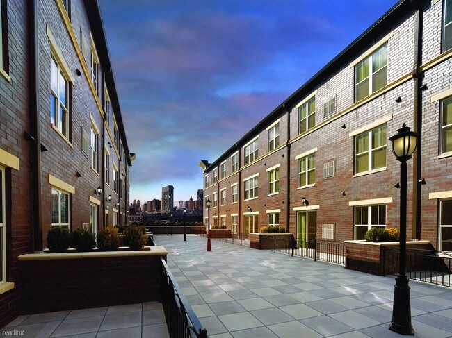 Building Photo - 400 Passaic Ave