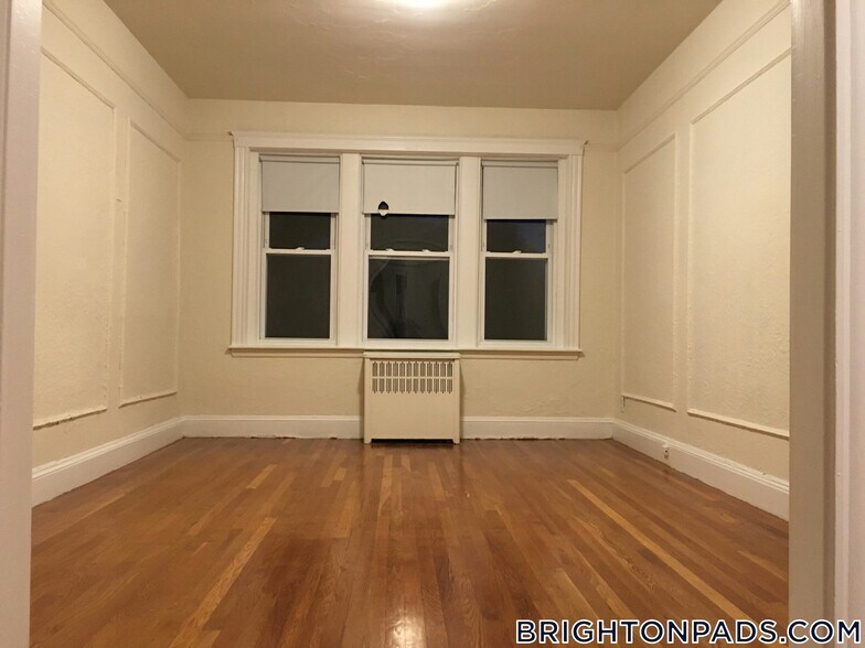 Building Photo - 66 Chiswick Rd