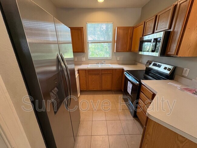 Building Photo - 11022 Black Swan Ct