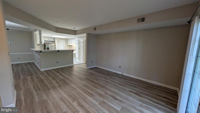 Building Photo - 332 Overlook Dr