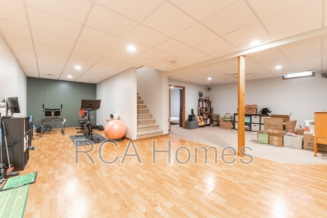 Building Photo - 2322 N Talbott St