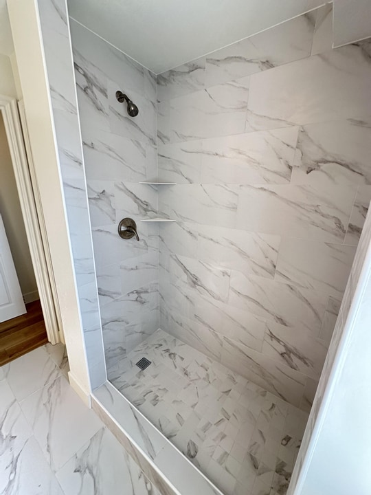 Building Photo - 10218 Snow Iris Way