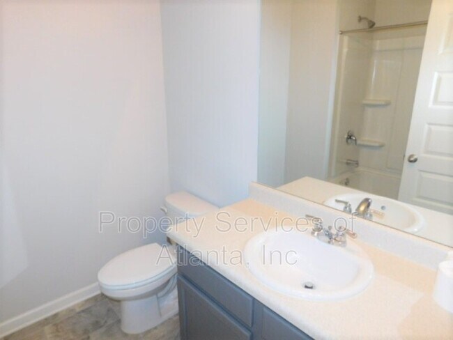 Building Photo - 2633 Parrish Ct