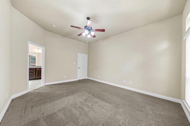 Building Photo - 17503 Woodfalls Ln