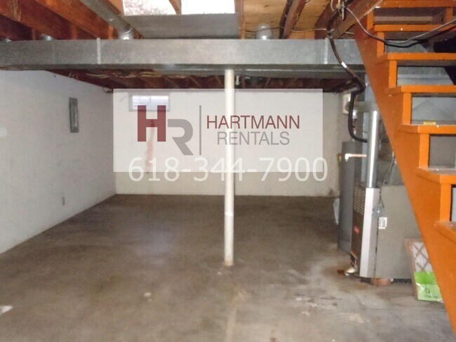Building Photo - 327 O'Farrell