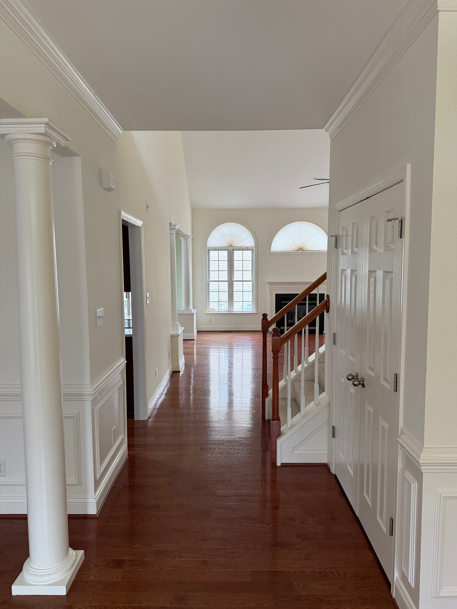 Foyer - 2912 Tidal Dr