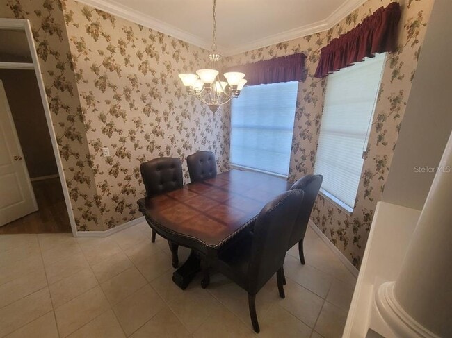 Building Photo - 4665 Whispering Oaks Dr