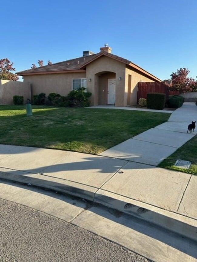 Building Photo - 513 Yellow Meadow Ct