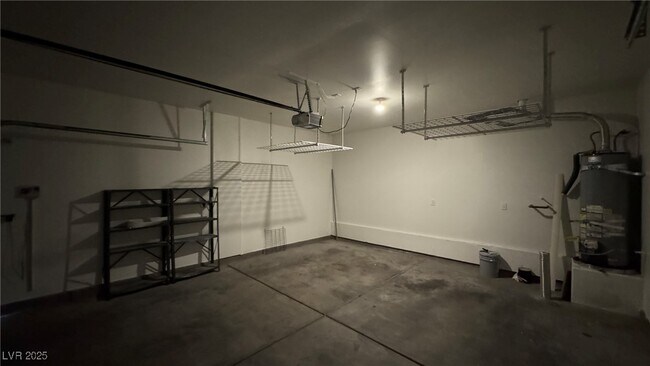 Building Photo - 5055 Midnight Oil Dr