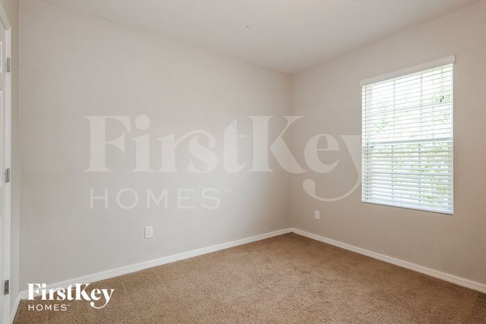 Building Photo - 1622 SW 22nd St