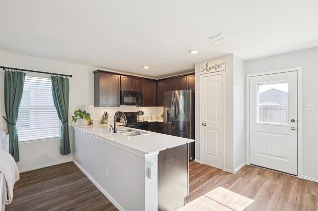 Building Photo - 5448 Finbrooke Dr