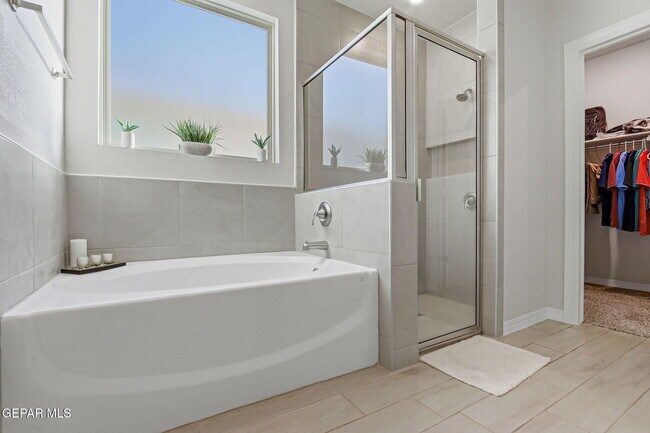 Building Photo - 11150 Blazing Star Pl