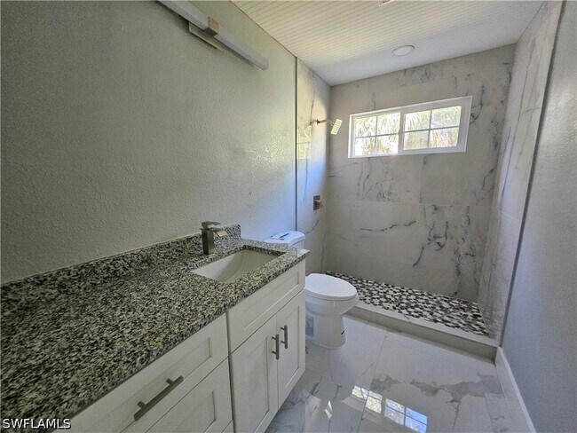 Building Photo - 17747 Port Boca Ct