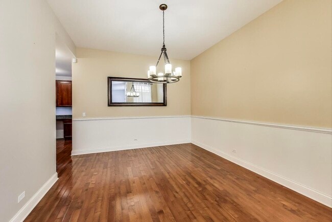 Building Photo - 613 Kinnear Cove