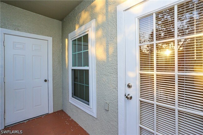 Building Photo - 23640 Walden Center Dr