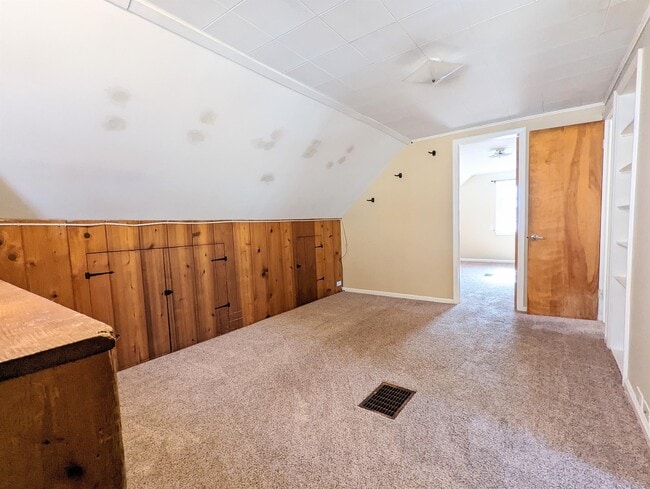 Building Photo - 514 N Emerson St