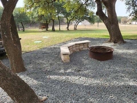 Building Photo - 2551 Spring Valley Dr