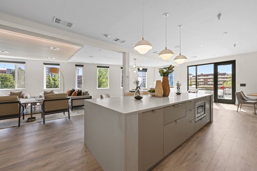 Building Photo - Frameline Apartments