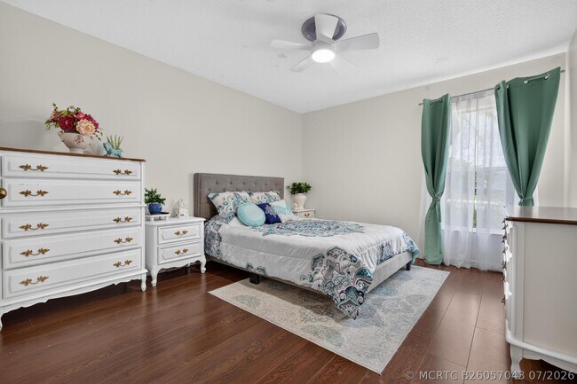 Building Photo - 5758 Benbow Ct