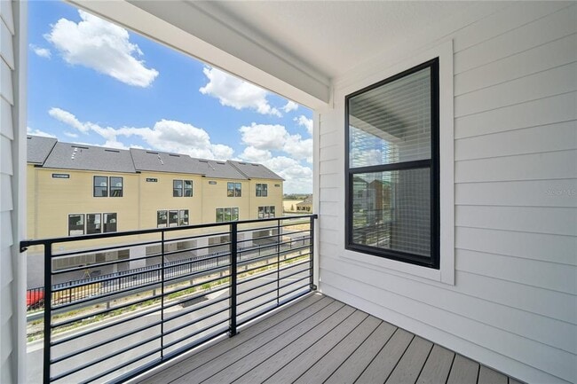 Building Photo - 15219 Hamlin Pk Dr