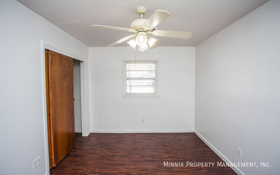 Building Photo - 5432 6th St