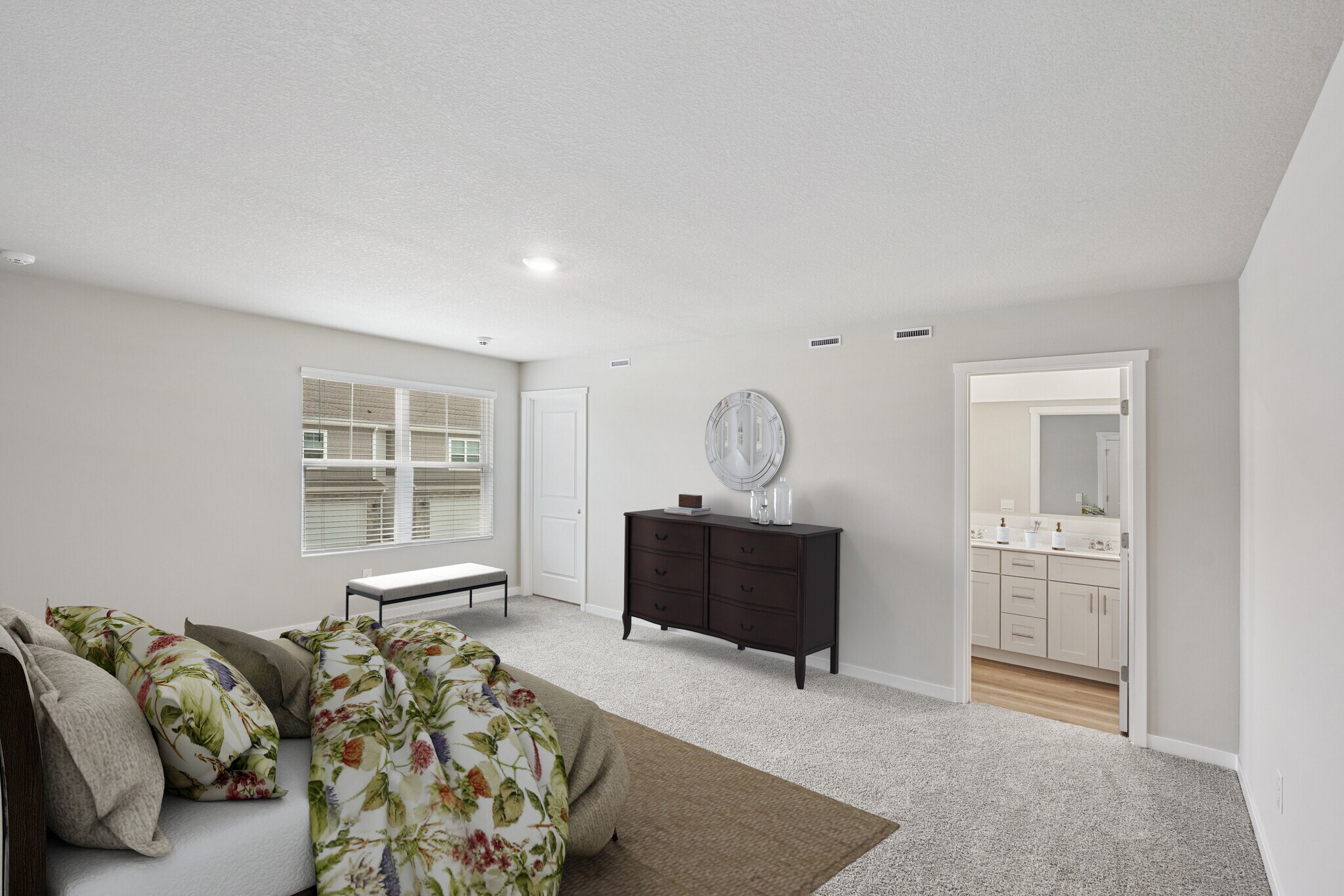 Building Photo - 356 Ember Dr