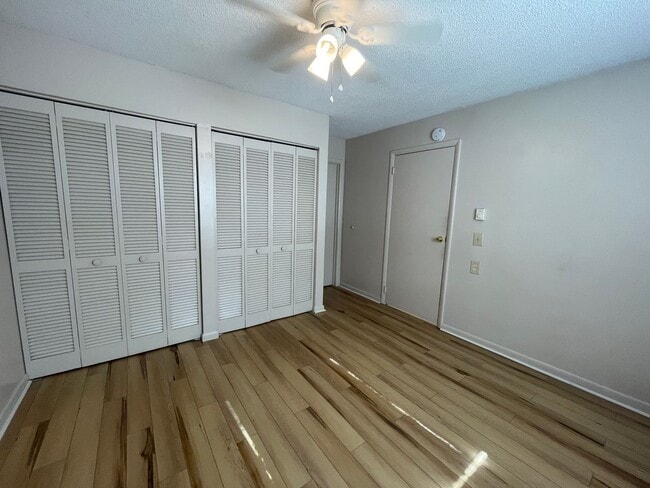 Building Photo - nimia160