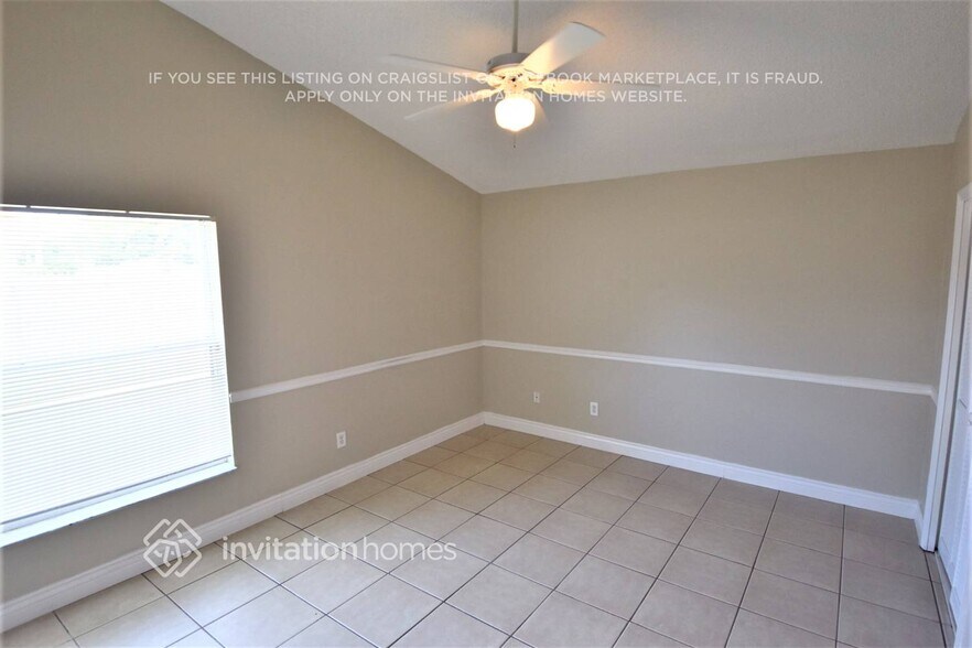 Building Photo - 2900 Cool Breeze Cir