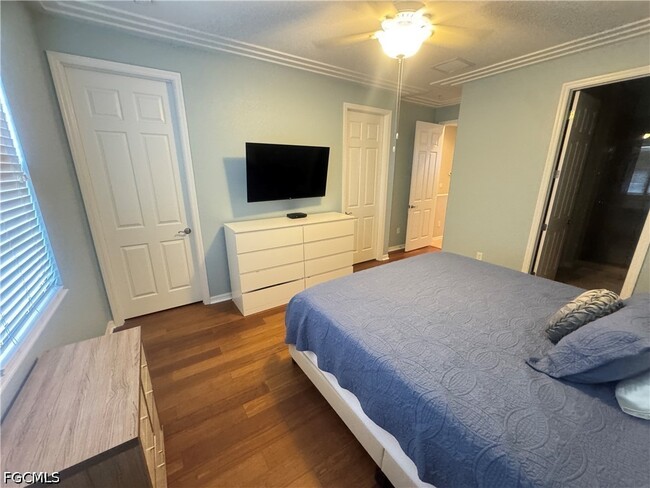 Building Photo - 8663 Olinda Way