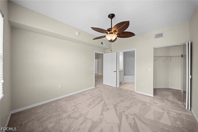 Building Photo - 11400 Ocean Walk Dr