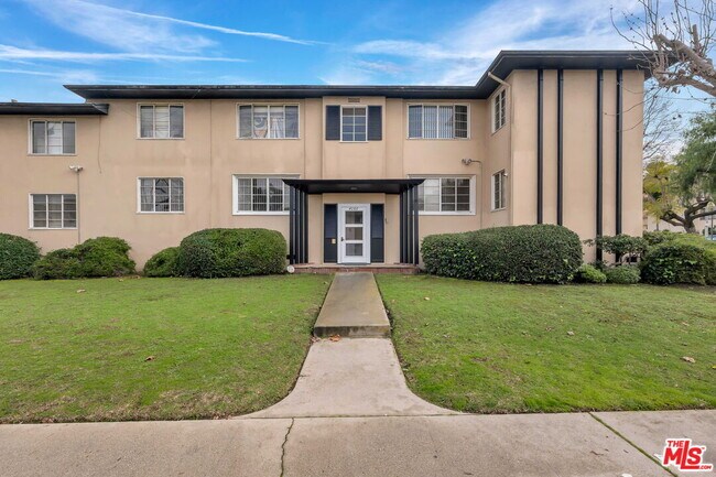 Building Photo - 4086 Abourne Rd